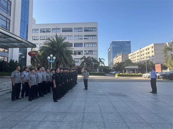 強(qiáng)化校園安保培訓(xùn) 護(hù)航青春成長之路