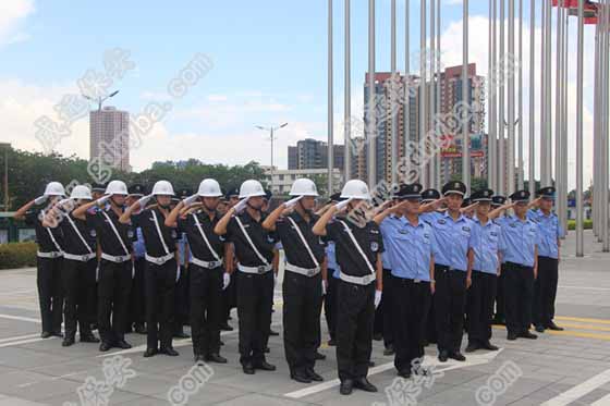 安保服務(wù)總公司威遠(yuǎn)之，公交車配備保安人員你怎么看？