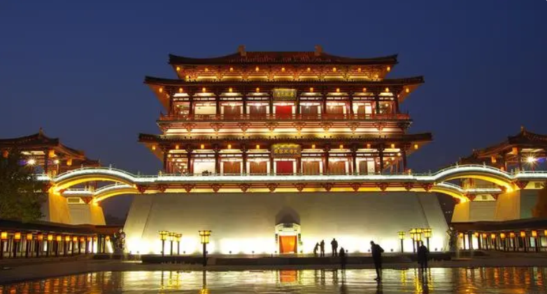 藏不住了！保安大叔成大唐不夜城“隱藏彩蛋”